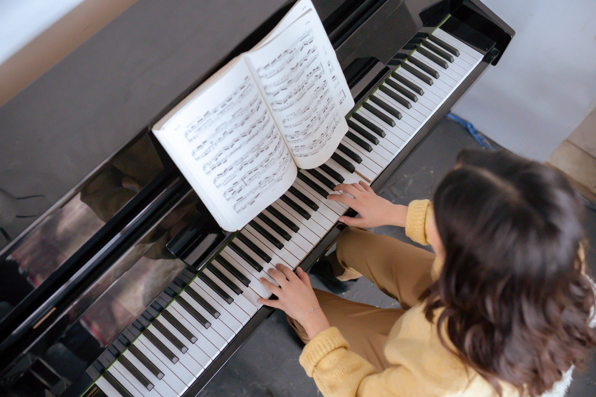Benny Music (1)